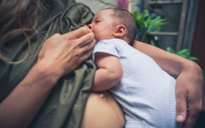 Establishing Breastfeeding – The First 2 Hours- The Importance of the ‘Golden Hour’